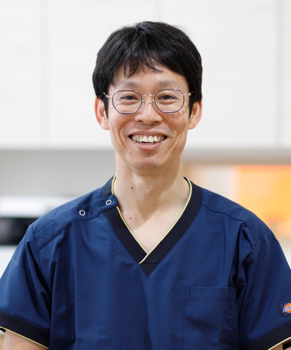 荻野崇真 院長
